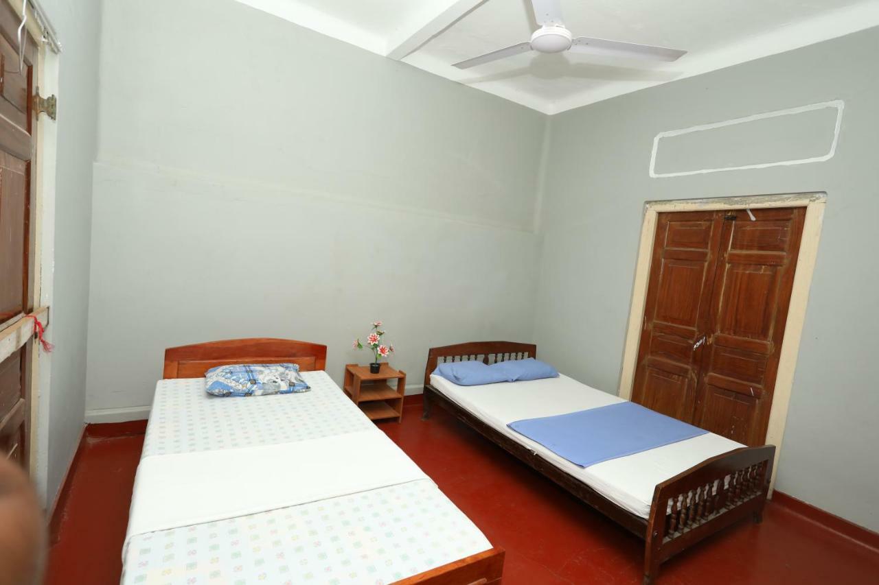 Jaffna Premier Inn Εξωτερικό φωτογραφία